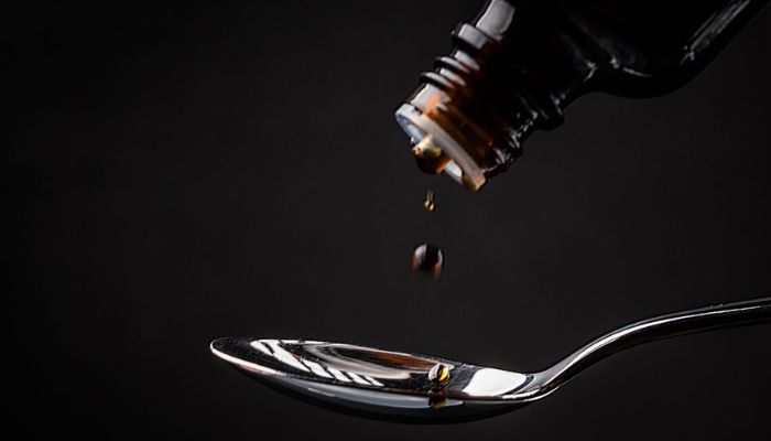  Anvisa suspende venda de xaropes com clobutinol 